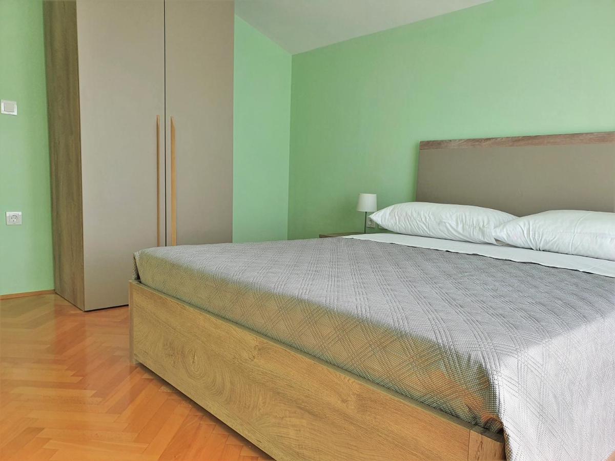 Apartments Martina Vodice Exterior foto